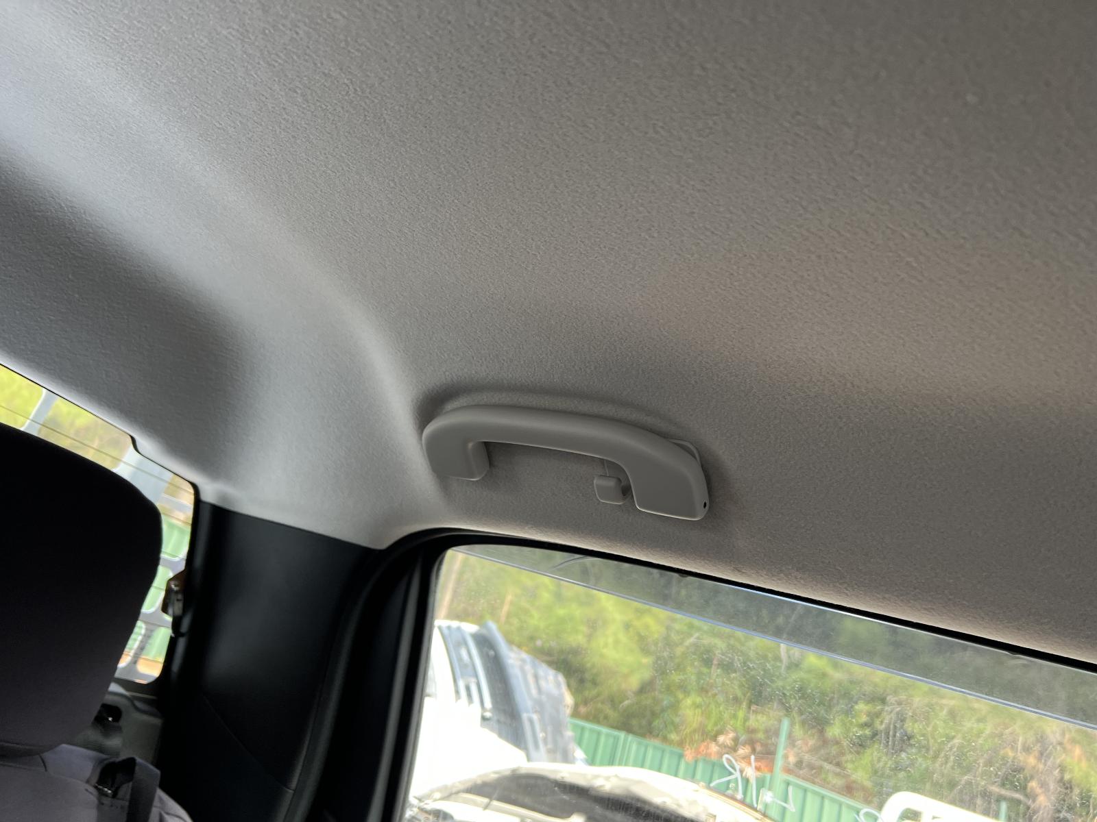 View ISUZU DMAX 2022 4 Door Utility Breaking