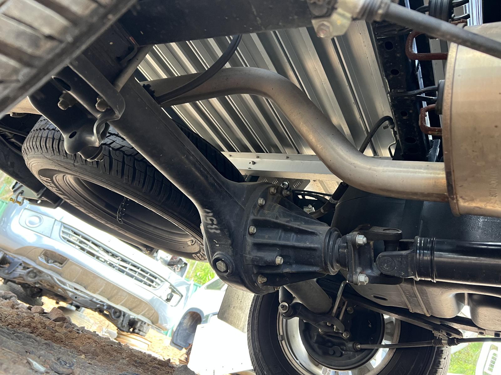 View ISUZU DMAX 2022 4 Door Utility Breaking