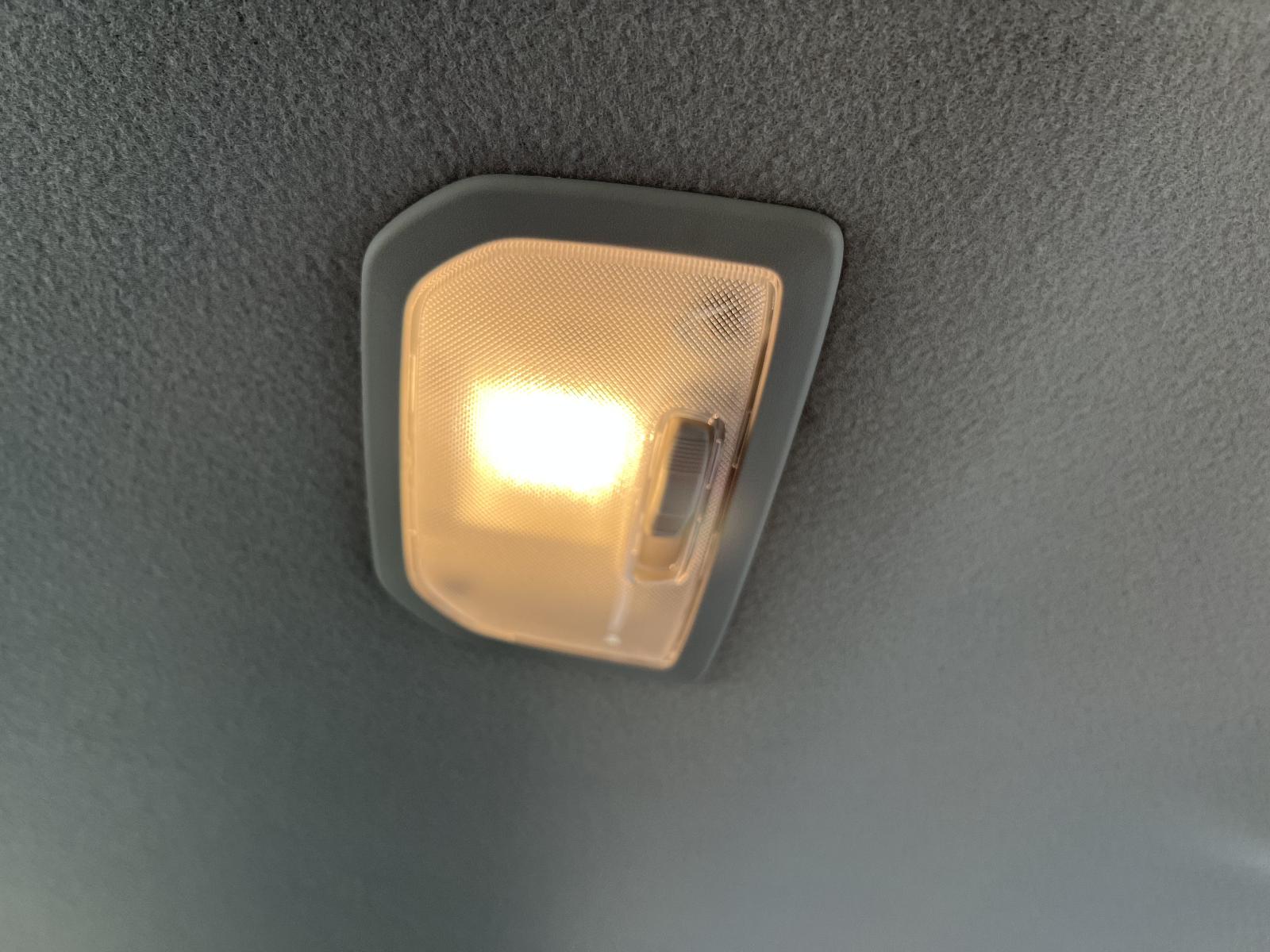 View ISUZU DMAX 2022 4 Door Utility Breaking