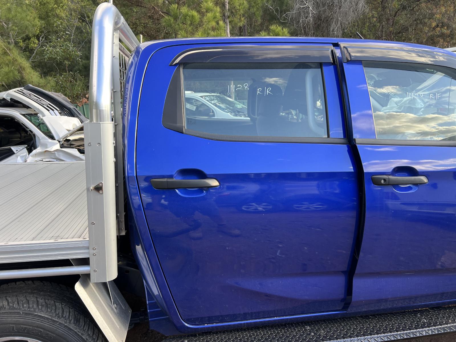 View ISUZU DMAX 2022 4 Door Utility Breaking