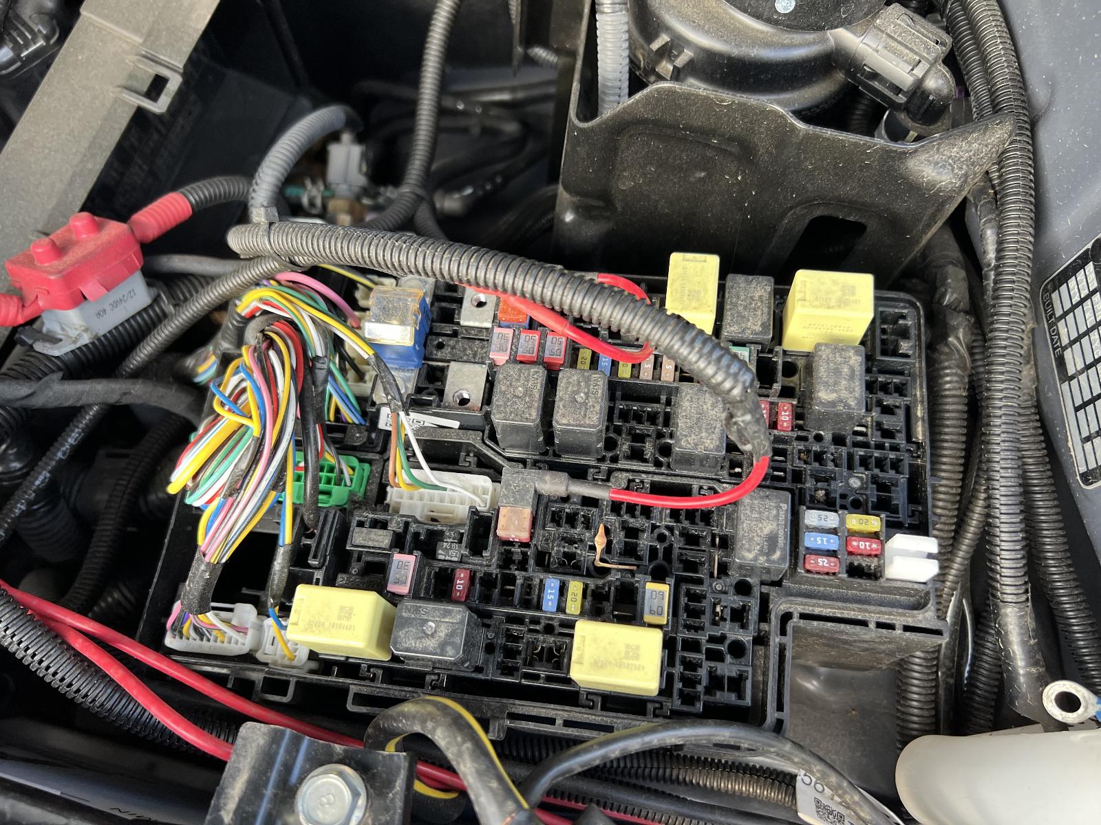 View ISUZU DMAX 2022 4 Door Utility Breaking