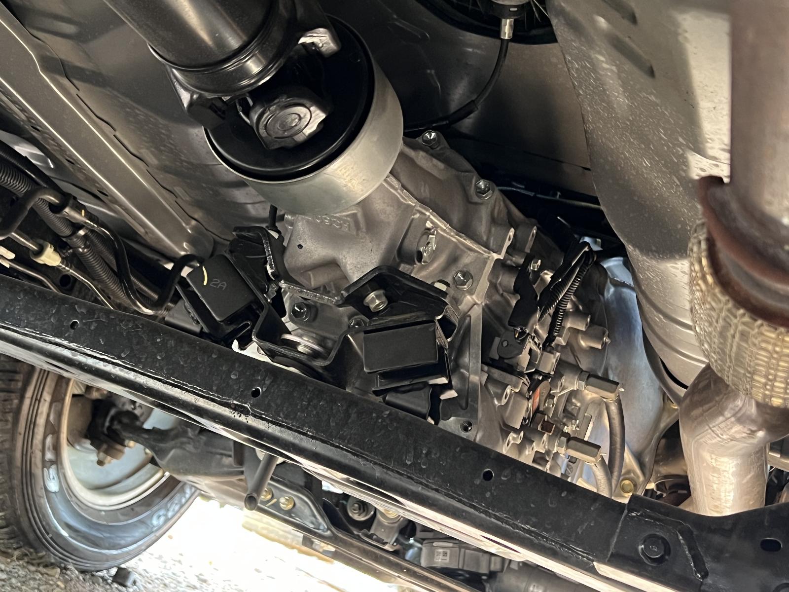 View ISUZU DMAX 2022 4 Door Utility Breaking