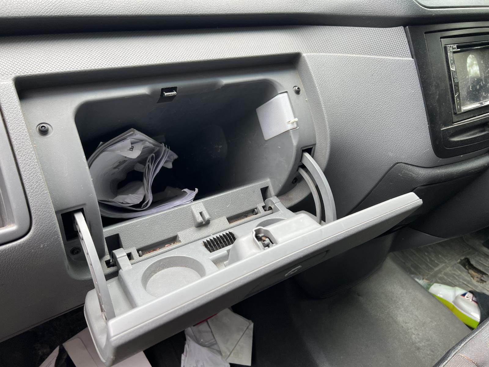 View Auto part Engine MERCEDES VITO 2008