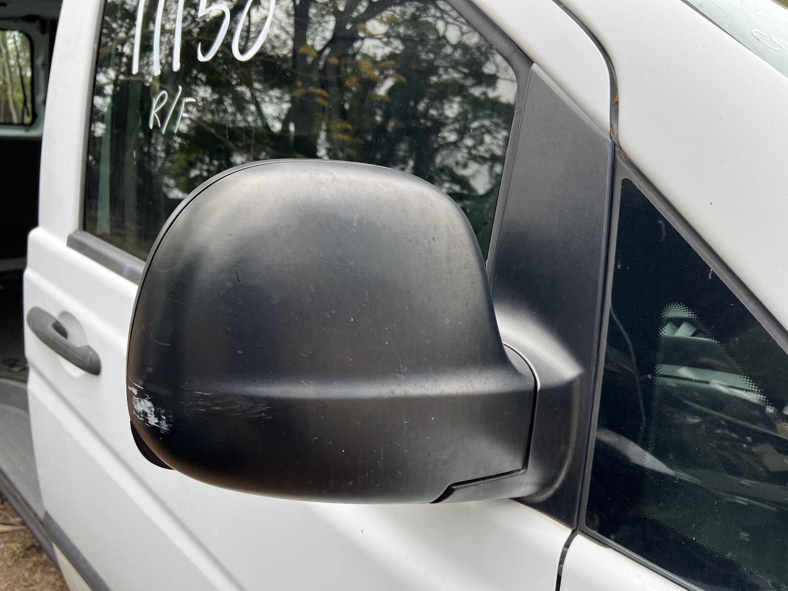 View Auto part Engine MERCEDES VITO 2008
