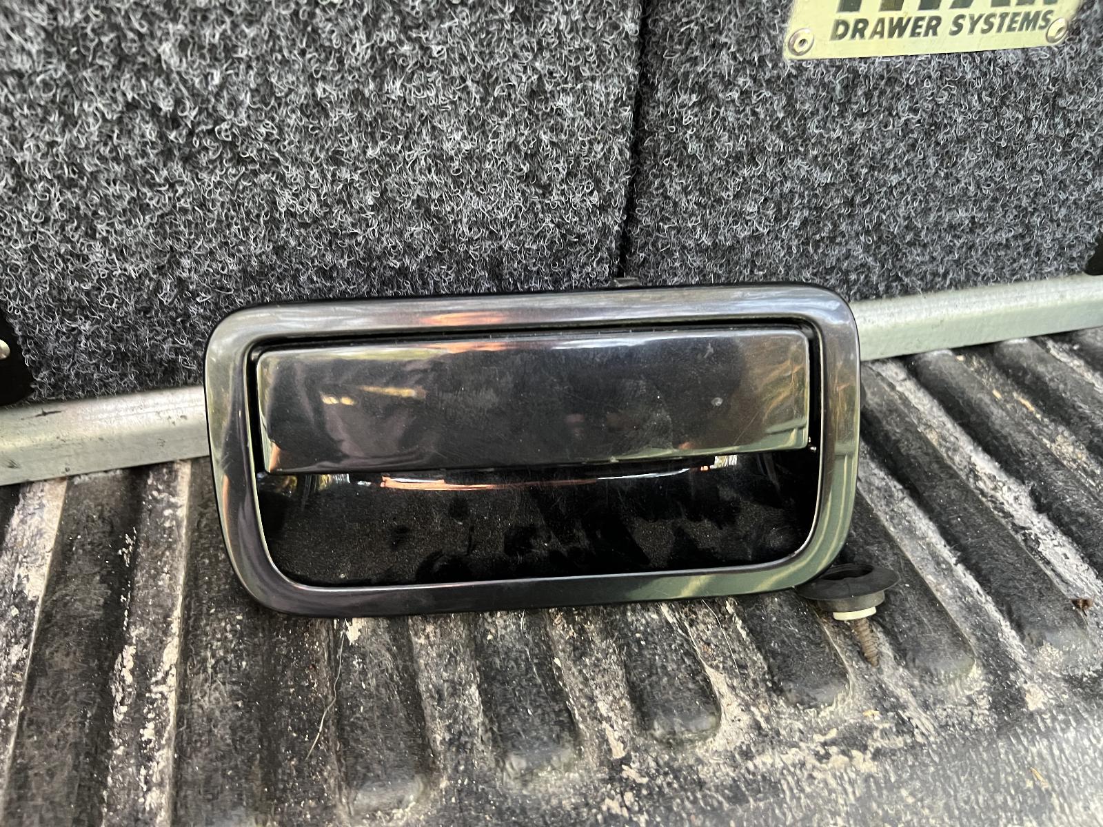 View Auto part Engine VOLKSWAGEN AMAROK 2012