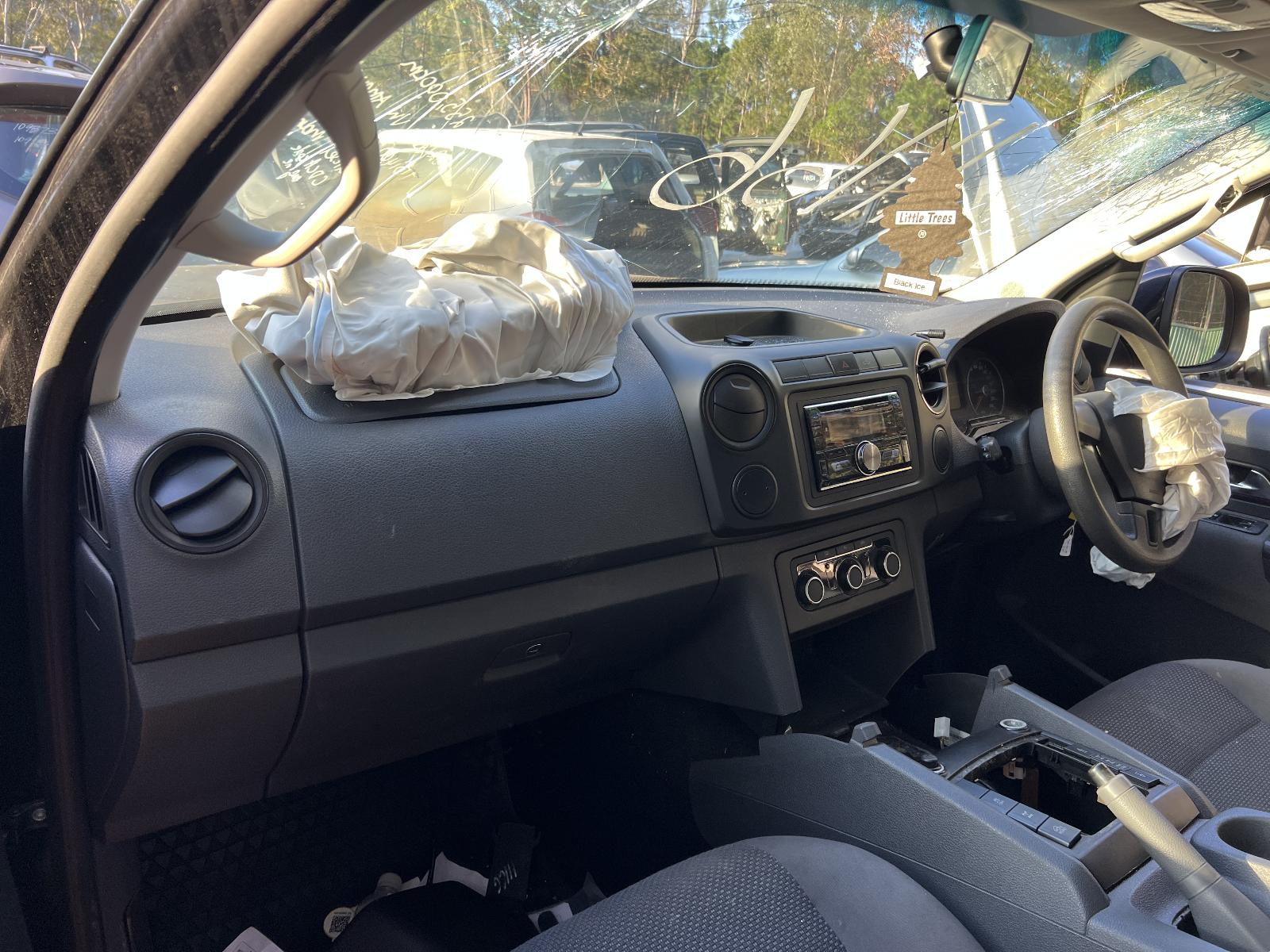 View Auto part Engine VOLKSWAGEN AMAROK 2012