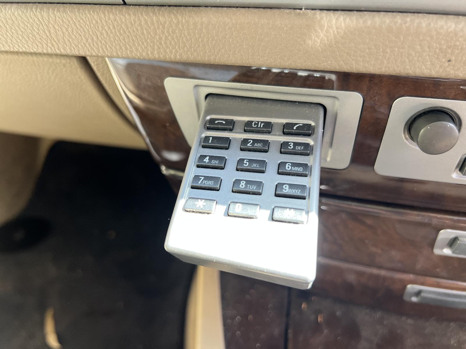 View BMW 7 SERIES 2006 4 Door Sedan Breaking