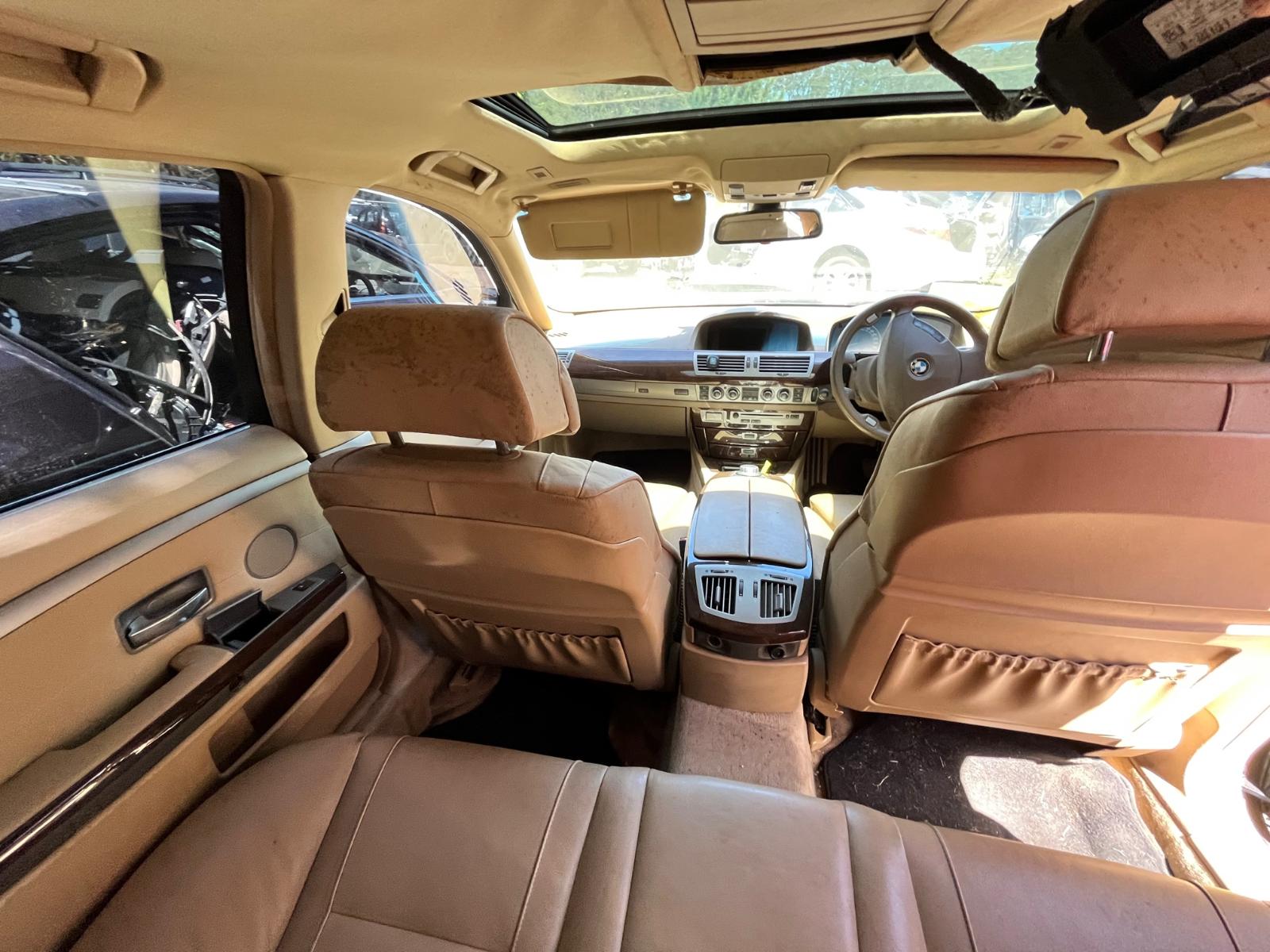 View BMW 7 SERIES 2006 4 Door Sedan Breaking