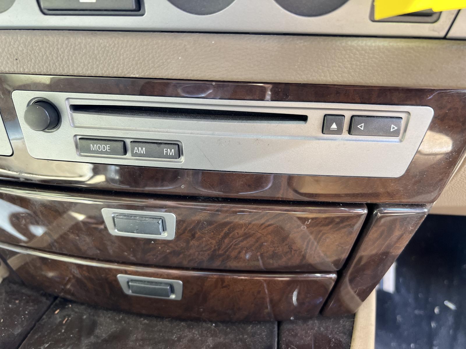View BMW 7 SERIES 2006 4 Door Sedan Breaking