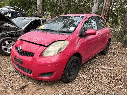 View Auto part Headrest Toyota Yaris 2011