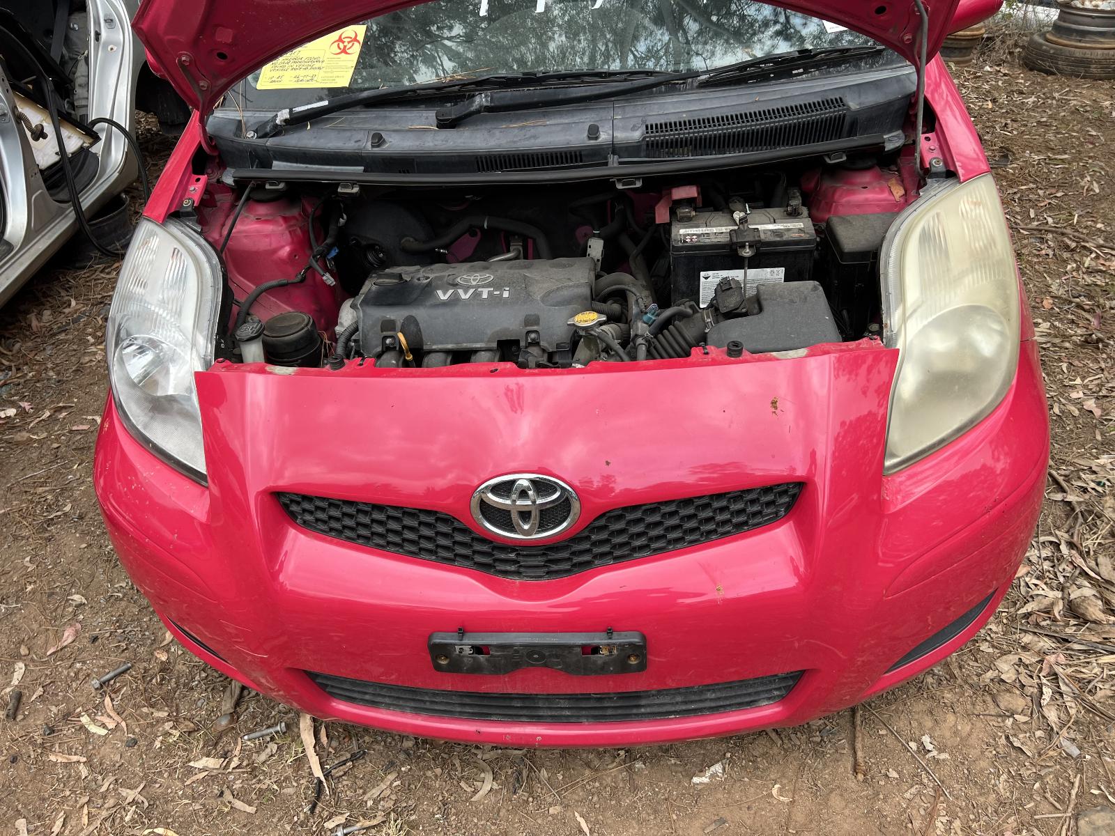 View Auto part Headrest Toyota Yaris 2011