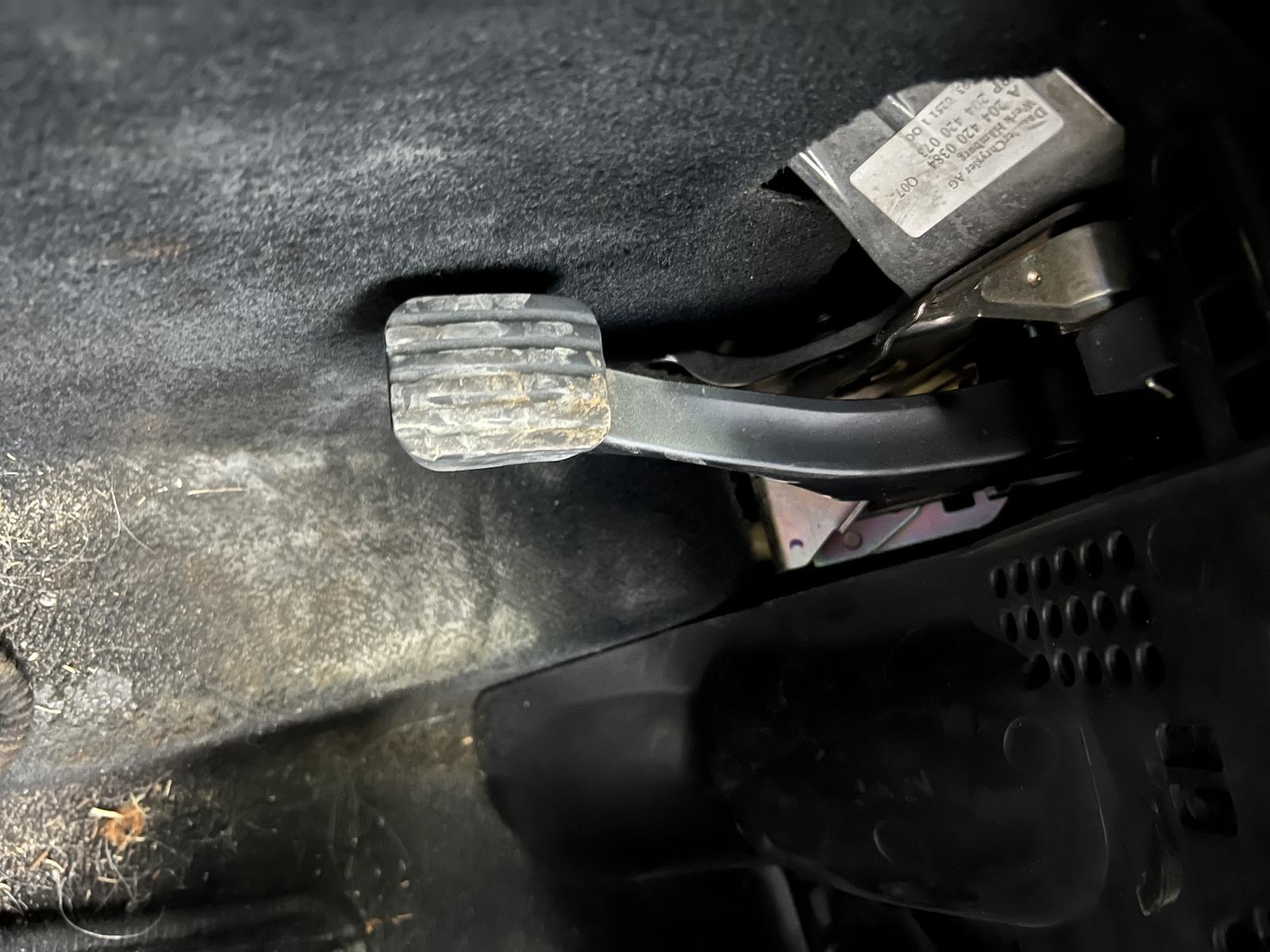 View Auto part Engine MERCEDES C CLASS 2008