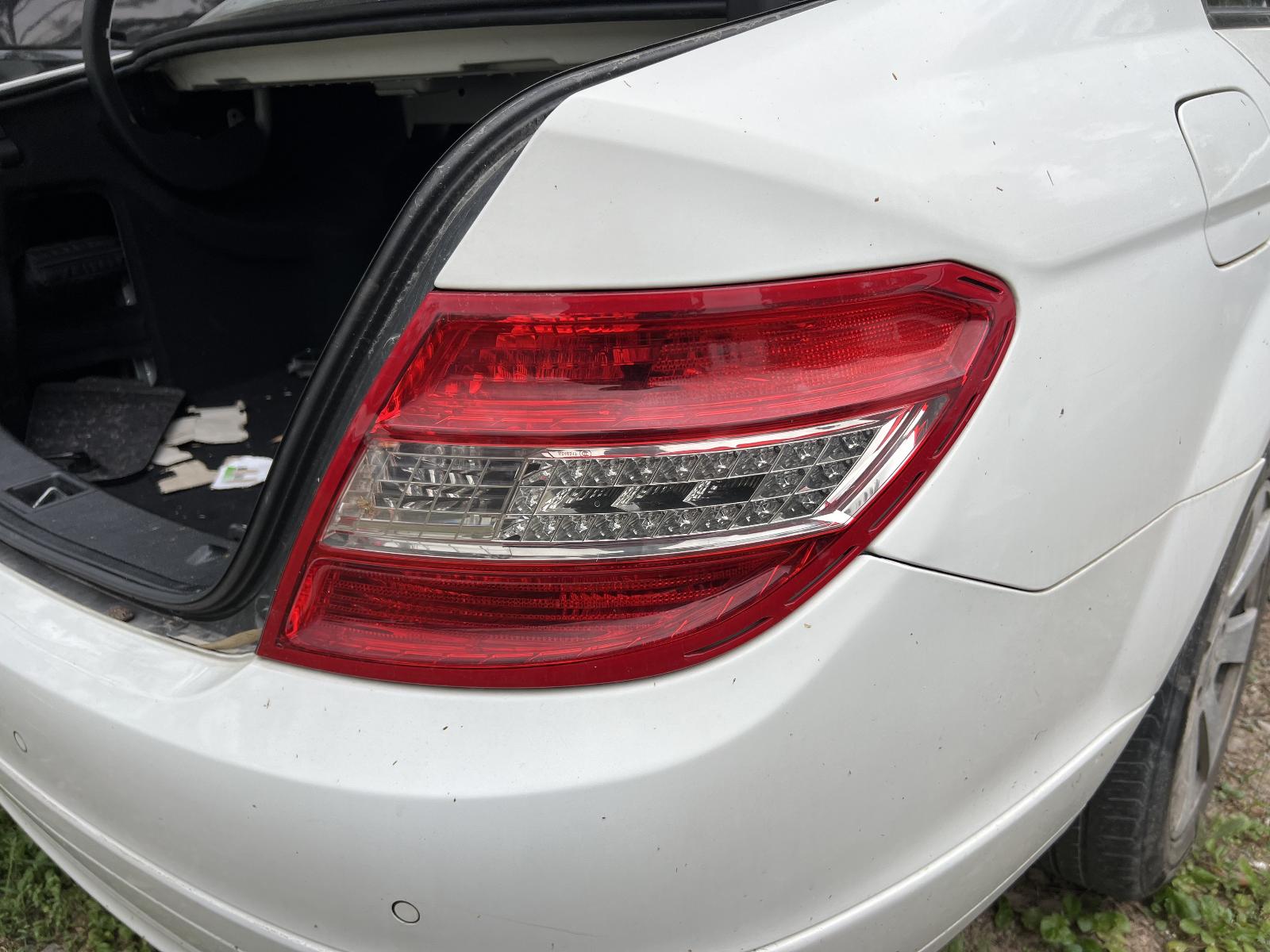 View Auto part Engine MERCEDES C CLASS 2008