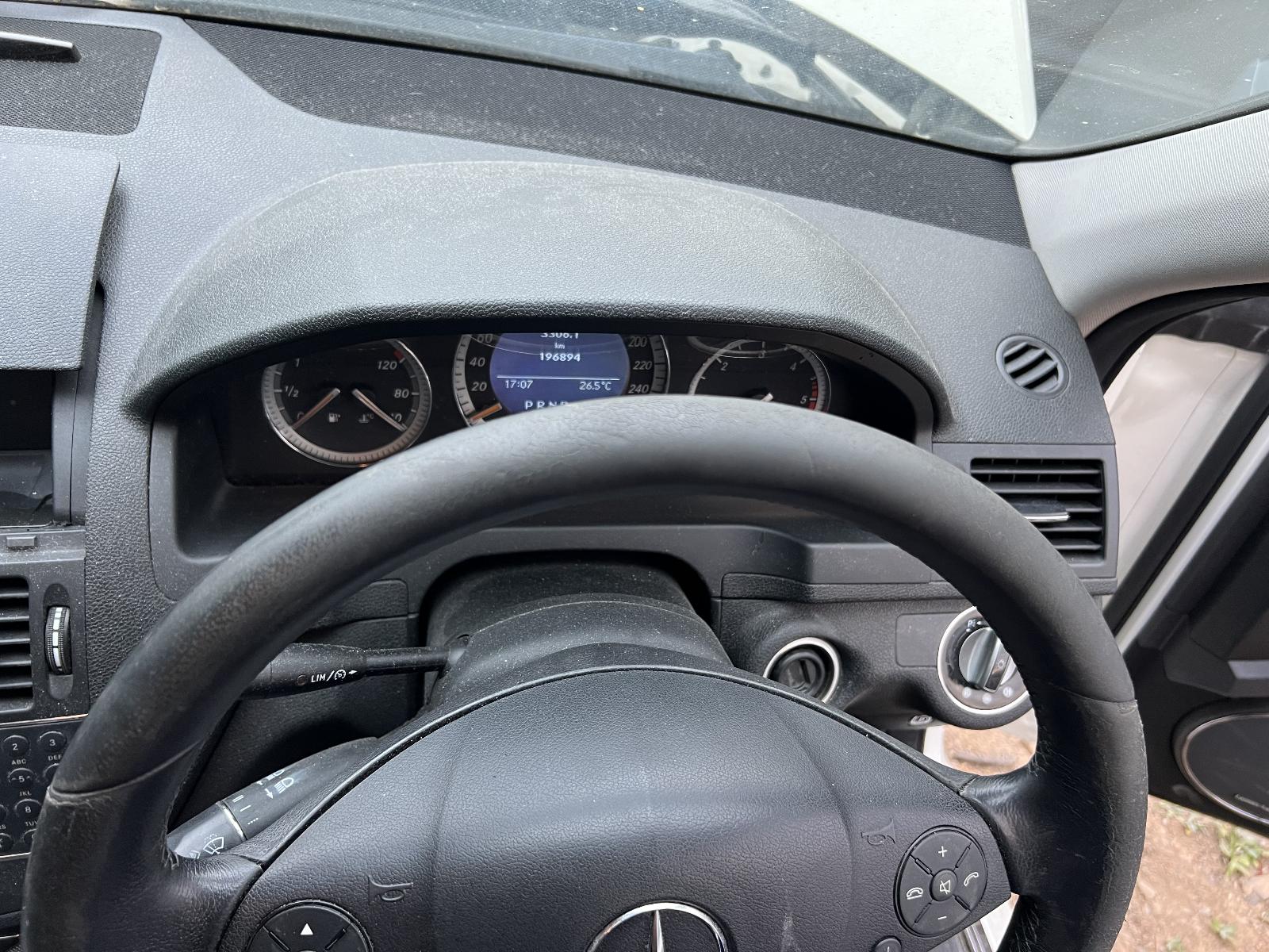 View Auto part Engine MERCEDES C CLASS 2008