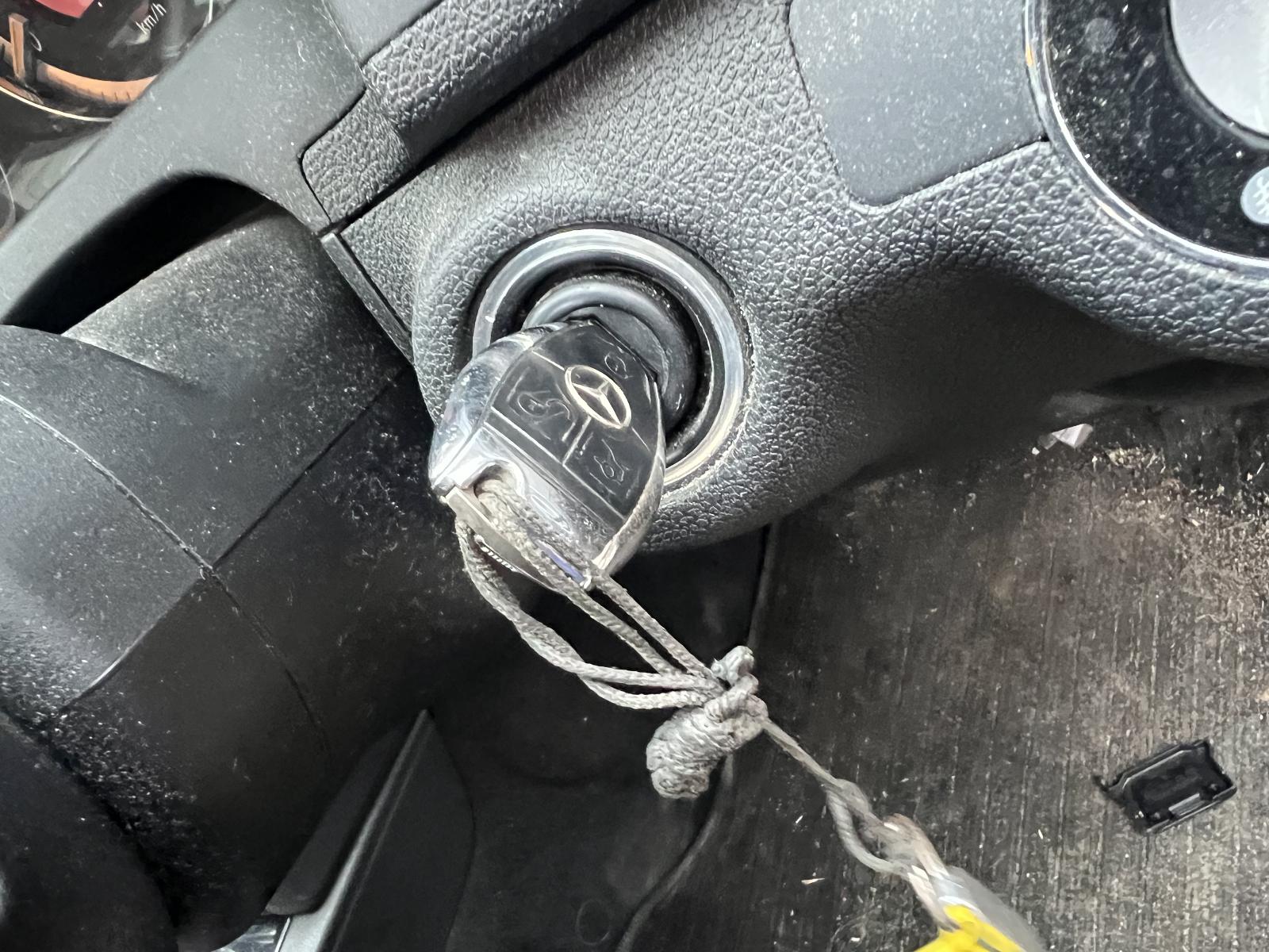 View Auto part Engine MERCEDES C CLASS 2008