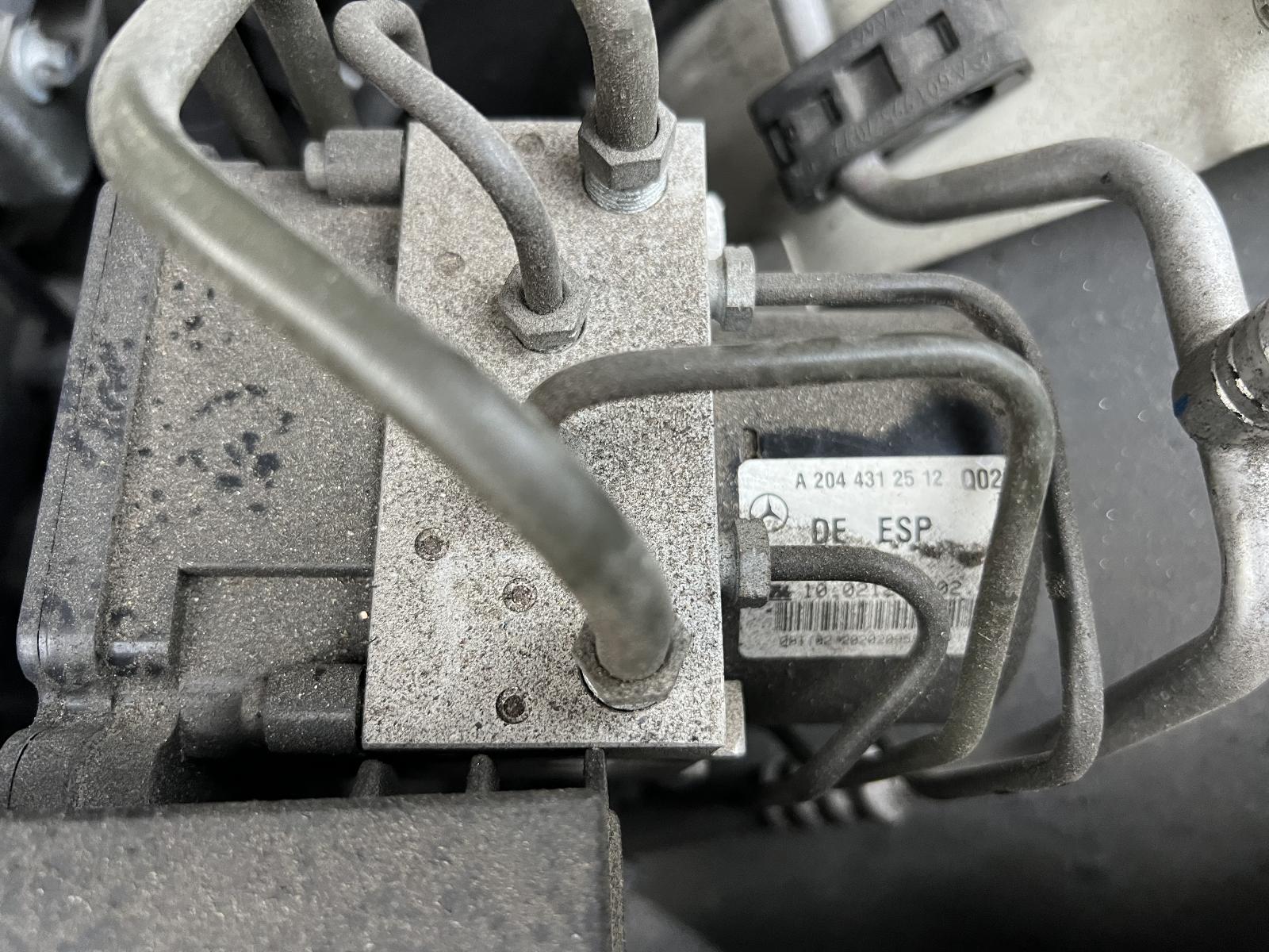 View Auto part Engine MERCEDES C CLASS 2008