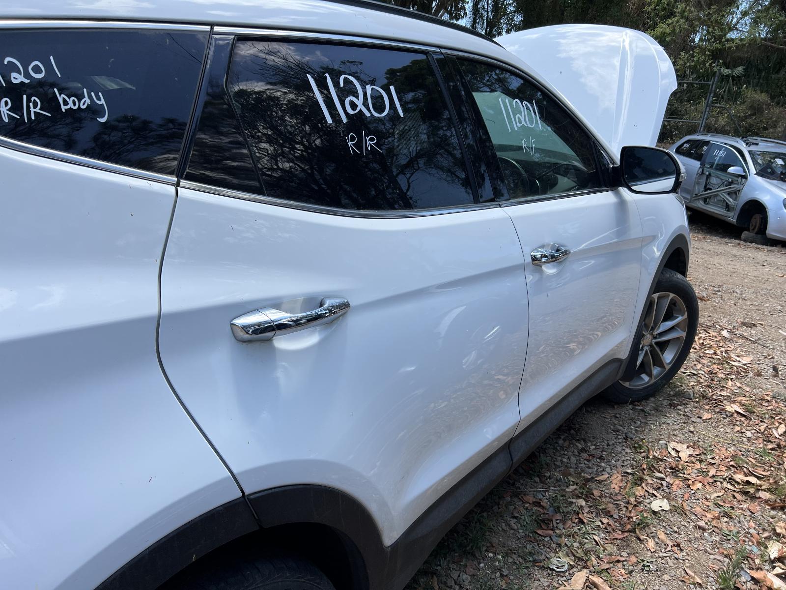 View Auto part Engine HYUNDAI SANTA FE 2015