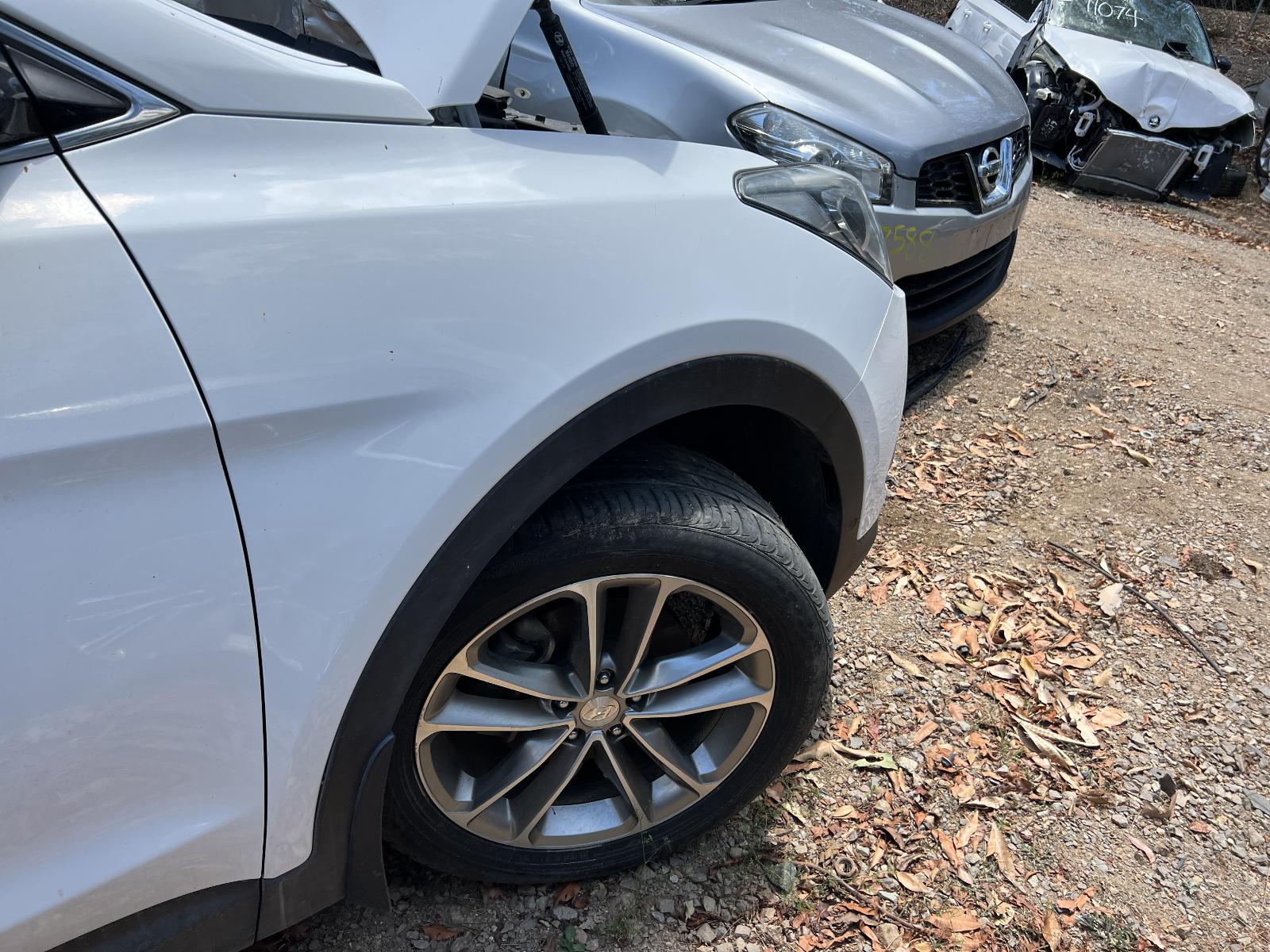 View Auto part Engine HYUNDAI SANTA FE 2015