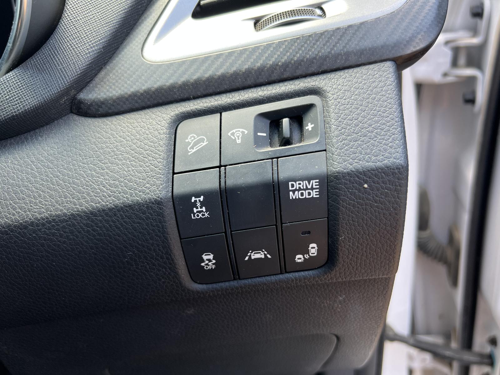 View Auto part Engine HYUNDAI SANTA FE 2015