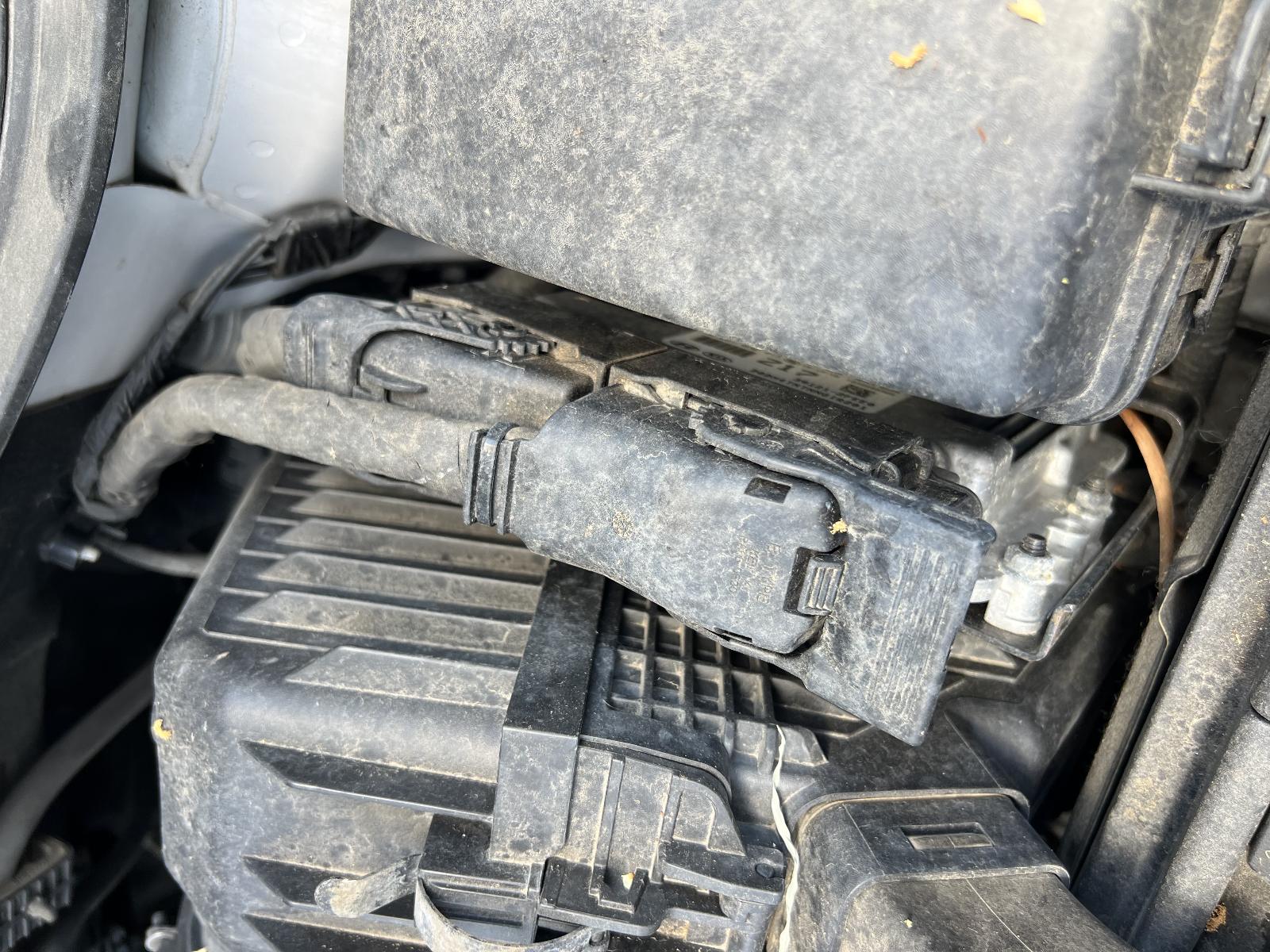 View Auto part Engine HYUNDAI SANTA FE 2015