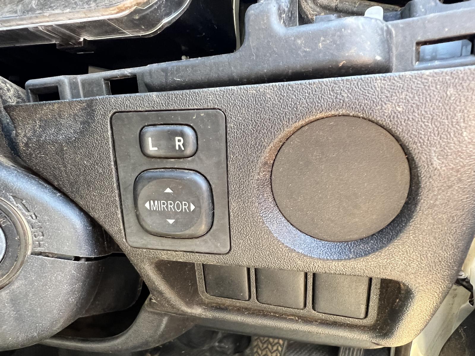 View Auto part Engine TOYOTA HIACE 2017