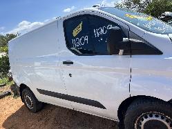 View FORD TRANSIT CUSTOM 2022 2 Door Van Breaking