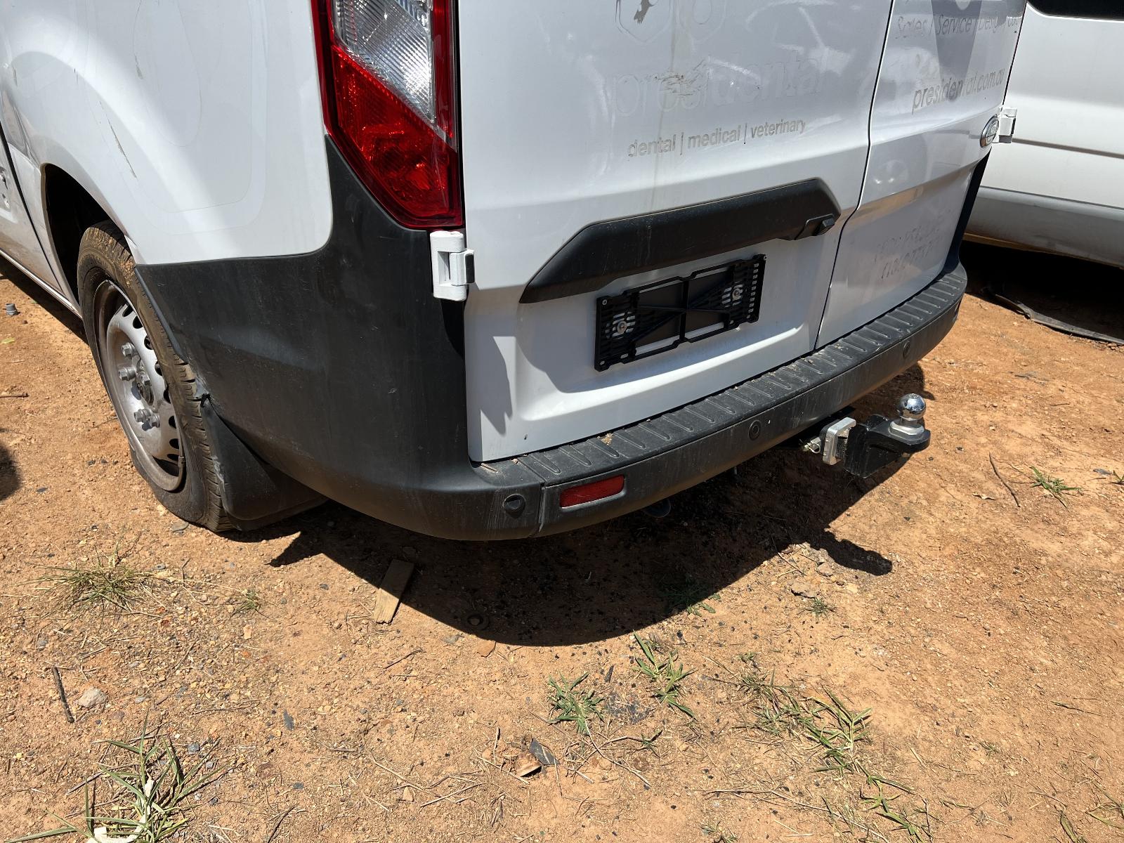 View FORD TRANSIT CUSTOM 2022 2 Door Van Breaking