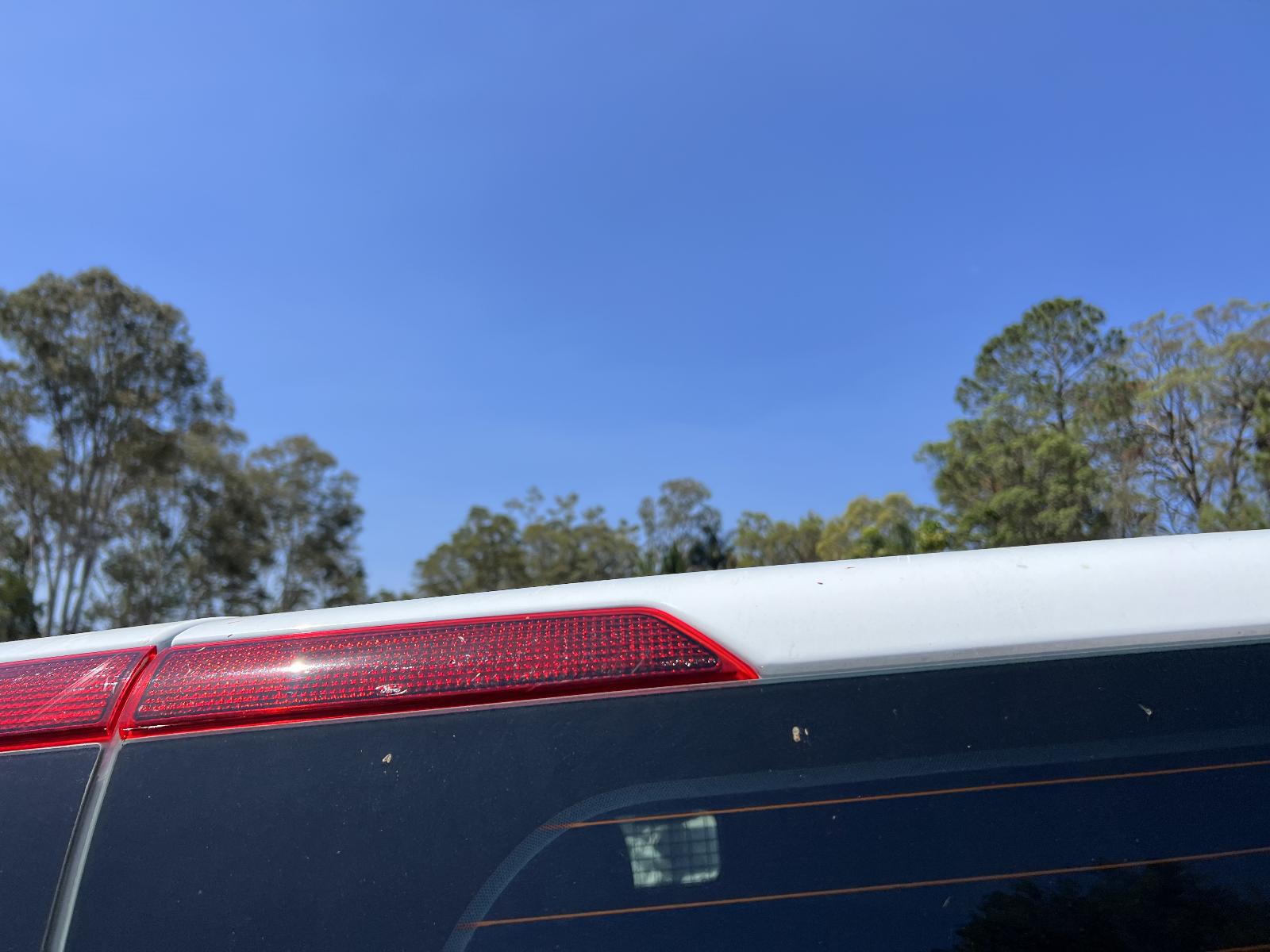 View FORD TRANSIT CUSTOM 2022 2 Door Van Breaking