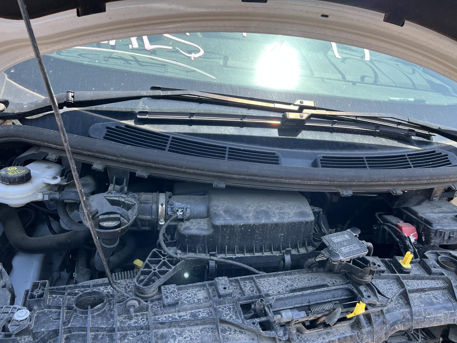 View FORD TRANSIT CUSTOM 2022 2 Door Van Breaking