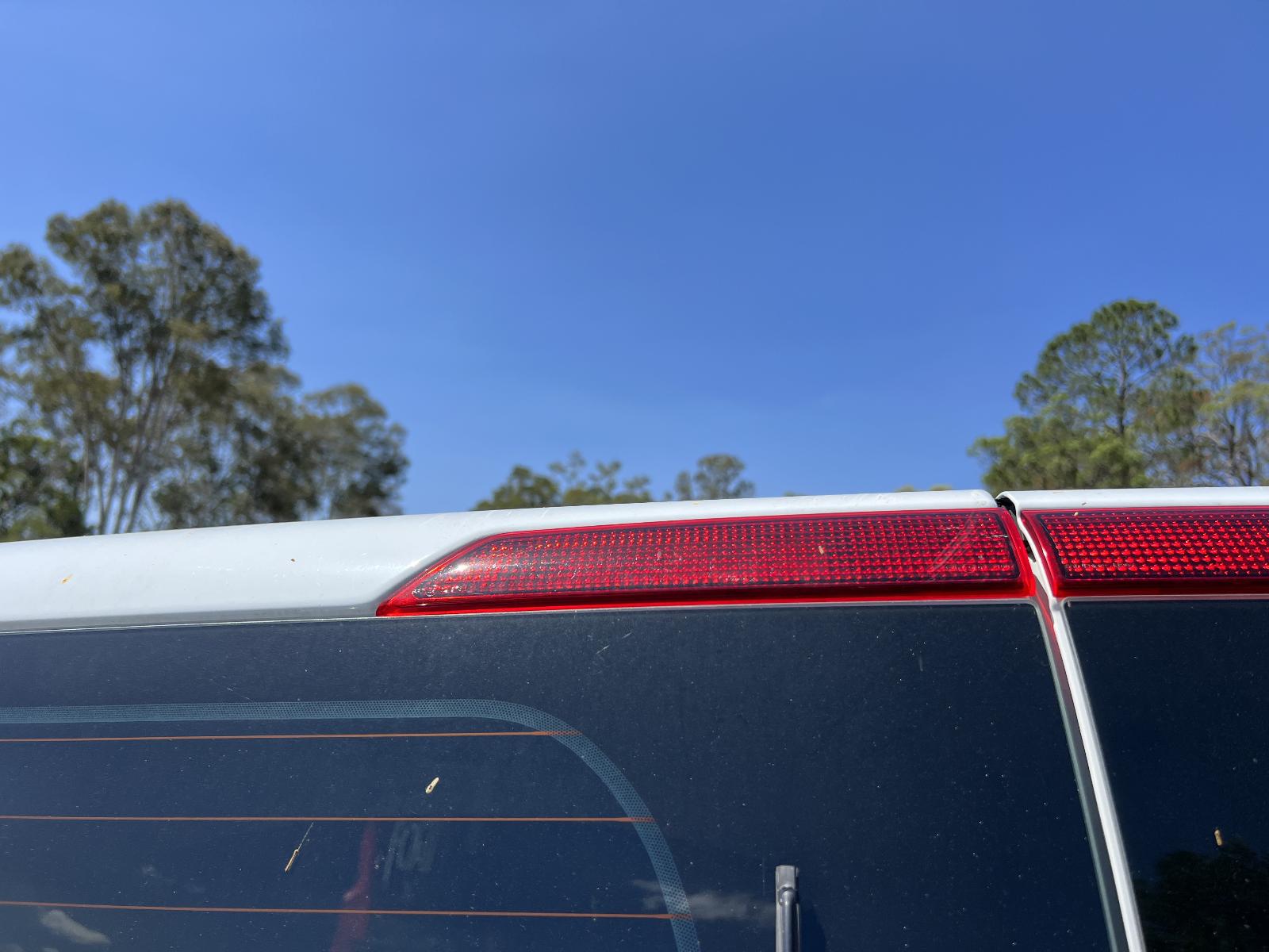 View FORD TRANSIT CUSTOM 2022 2 Door Van Breaking