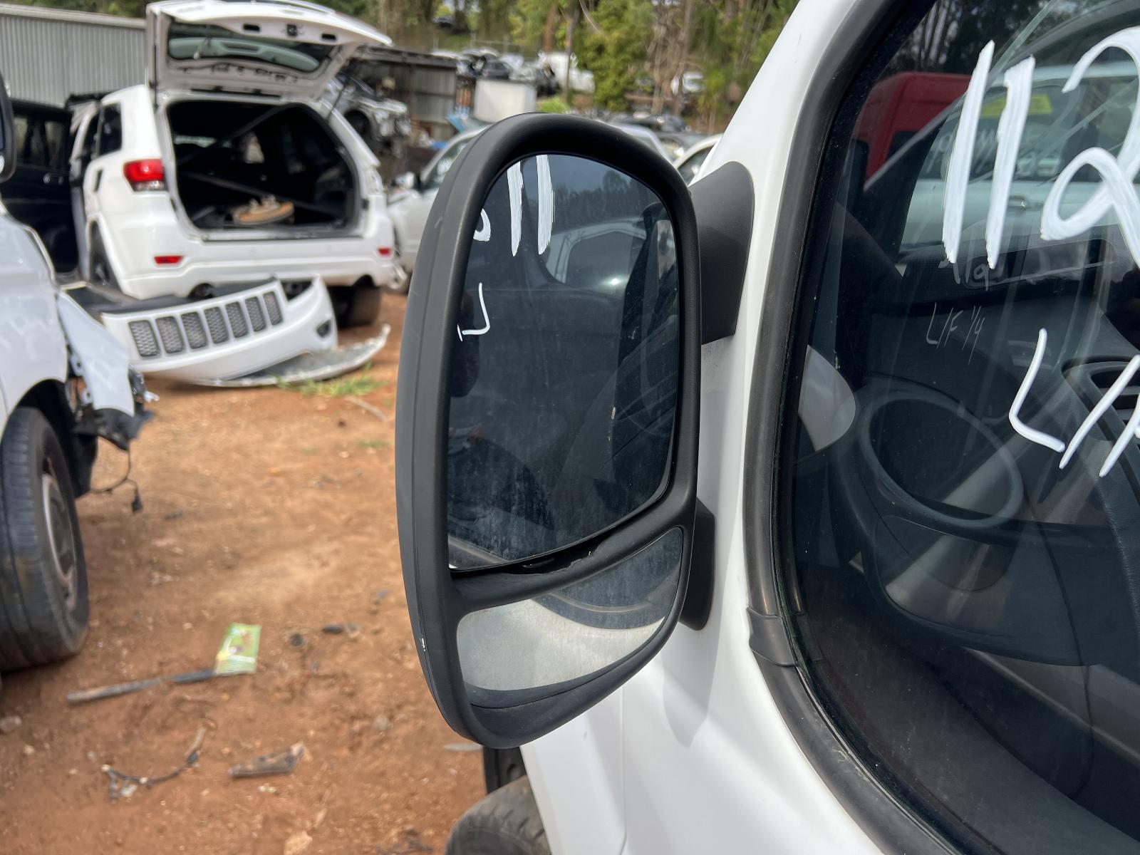 View Auto part Engine RENAULT TRAFIC 2013