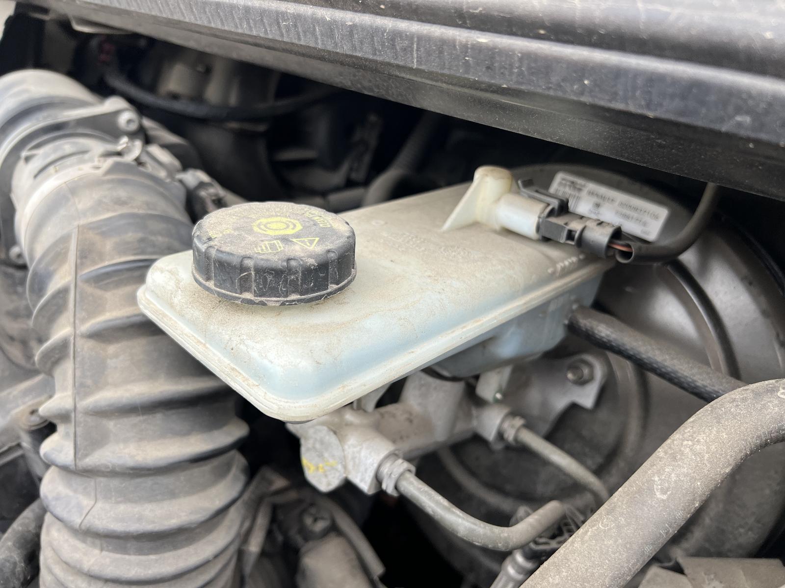 View Auto part Engine RENAULT TRAFIC 2013