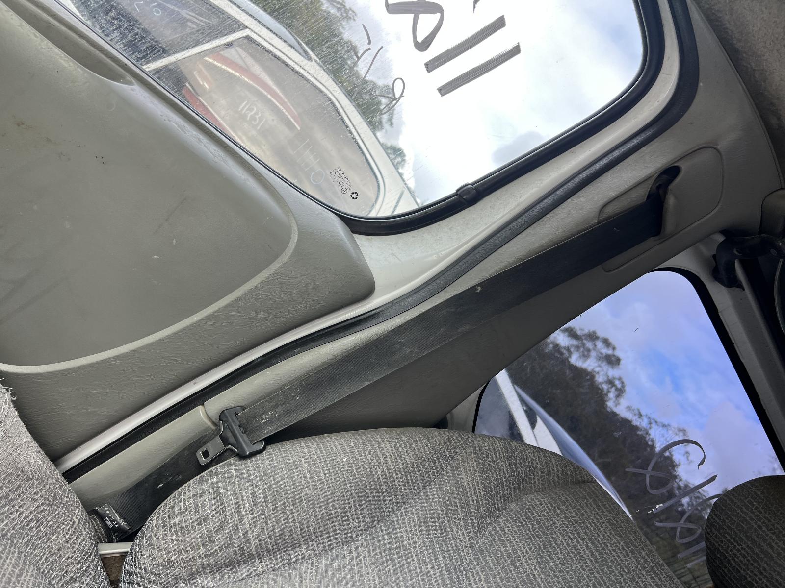 View Auto part Engine RENAULT TRAFIC 2013