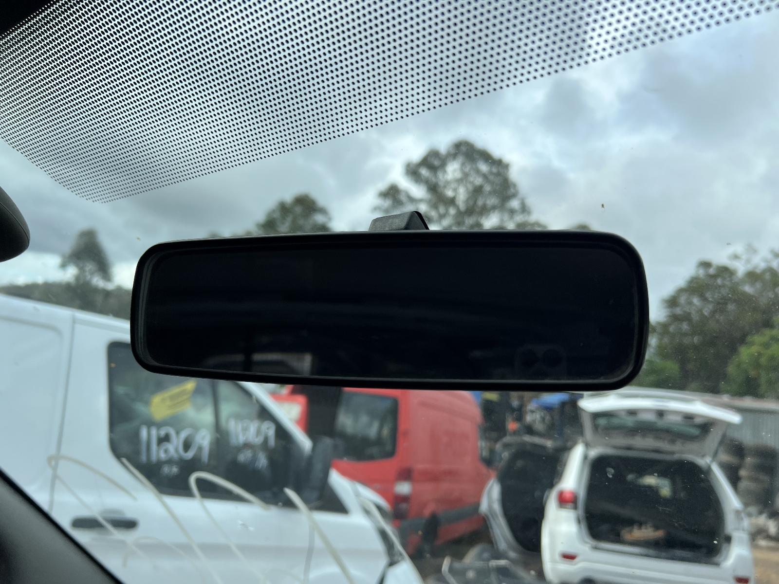 View Auto part Engine RENAULT TRAFIC 2013