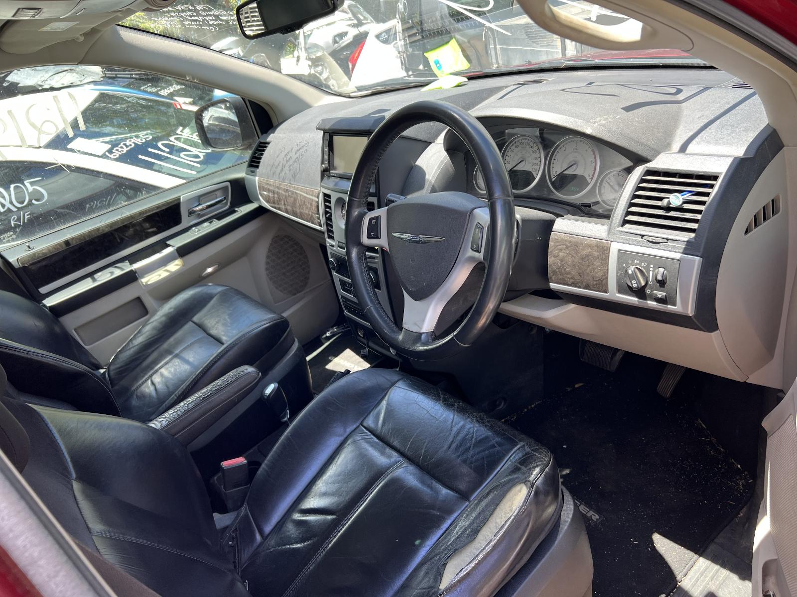 View Auto part Engine CHRYSLER VOYAGER 2012