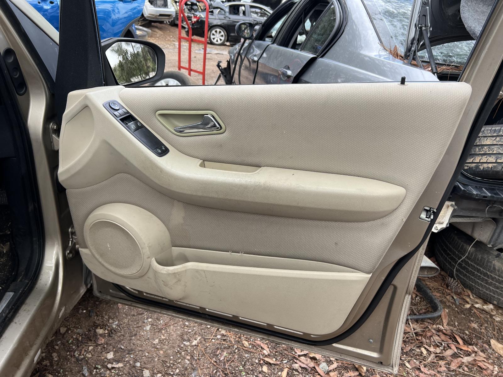 View Auto part Engine MERCEDES A CLASS 2006