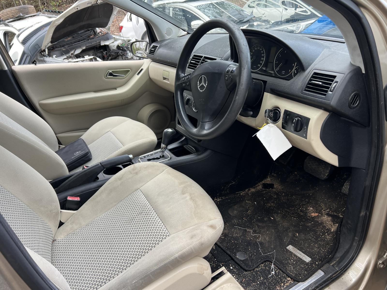 View Auto part Engine MERCEDES A CLASS 2006