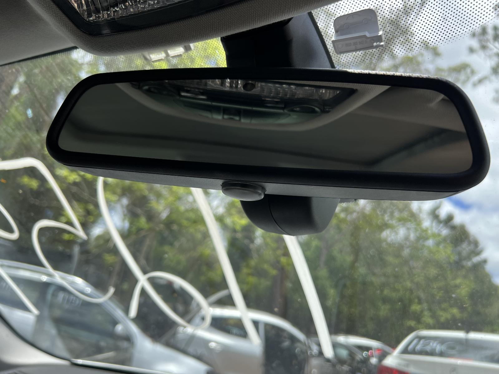 View BMW 7 SERIES 2011 4 Door Sedan Breaking