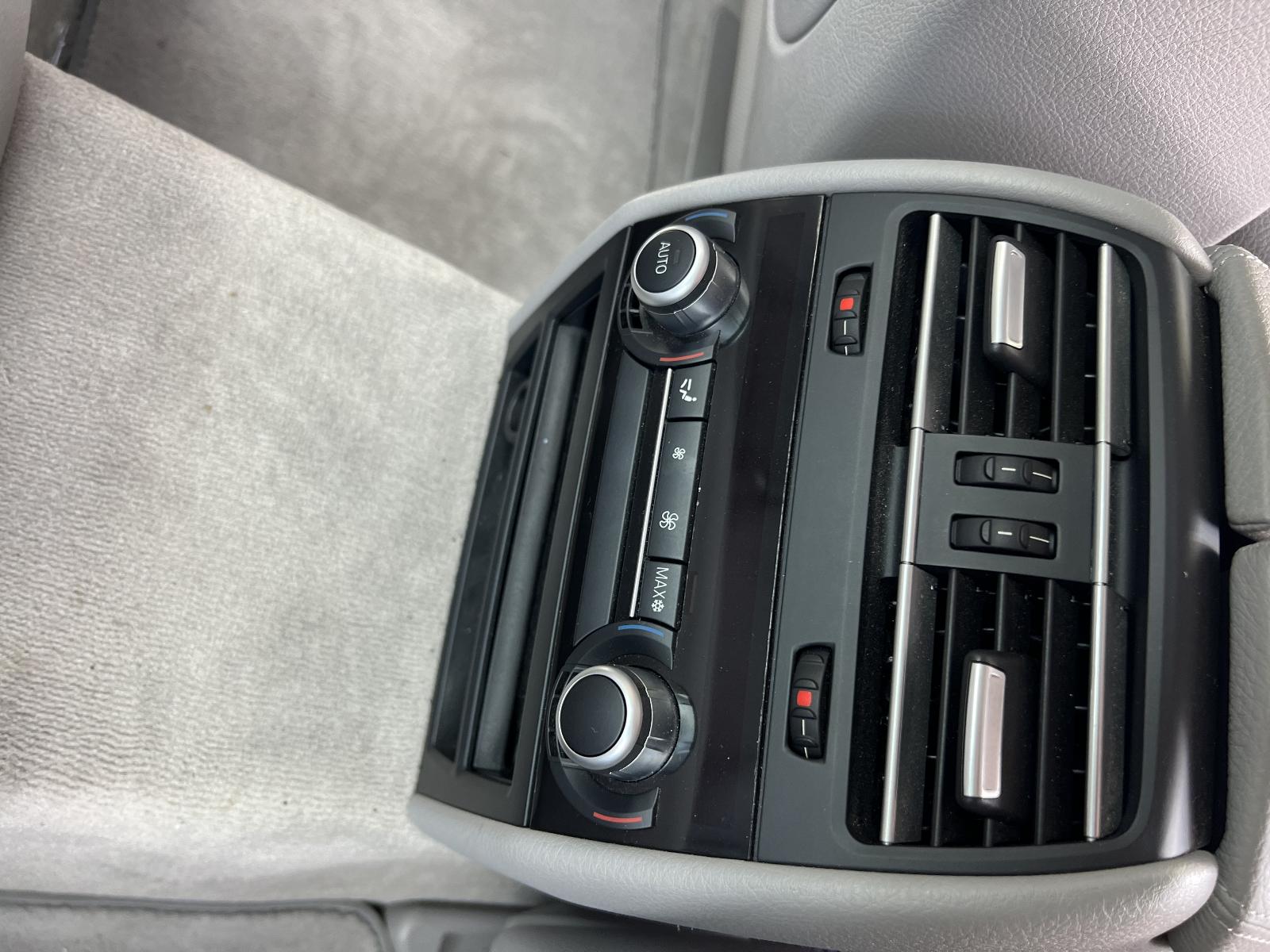 View BMW 7 SERIES 2011 4 Door Sedan Breaking
