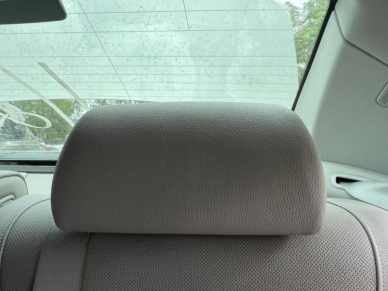 View BMW 7 SERIES 2011 4 Door Sedan Breaking