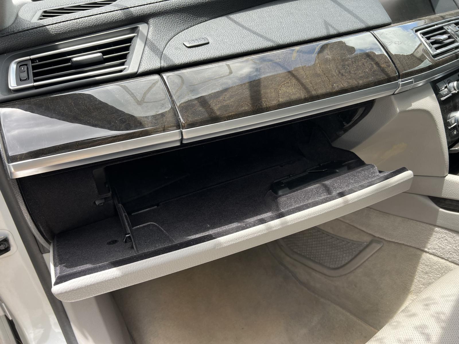 View BMW 7 SERIES 2011 4 Door Sedan Breaking