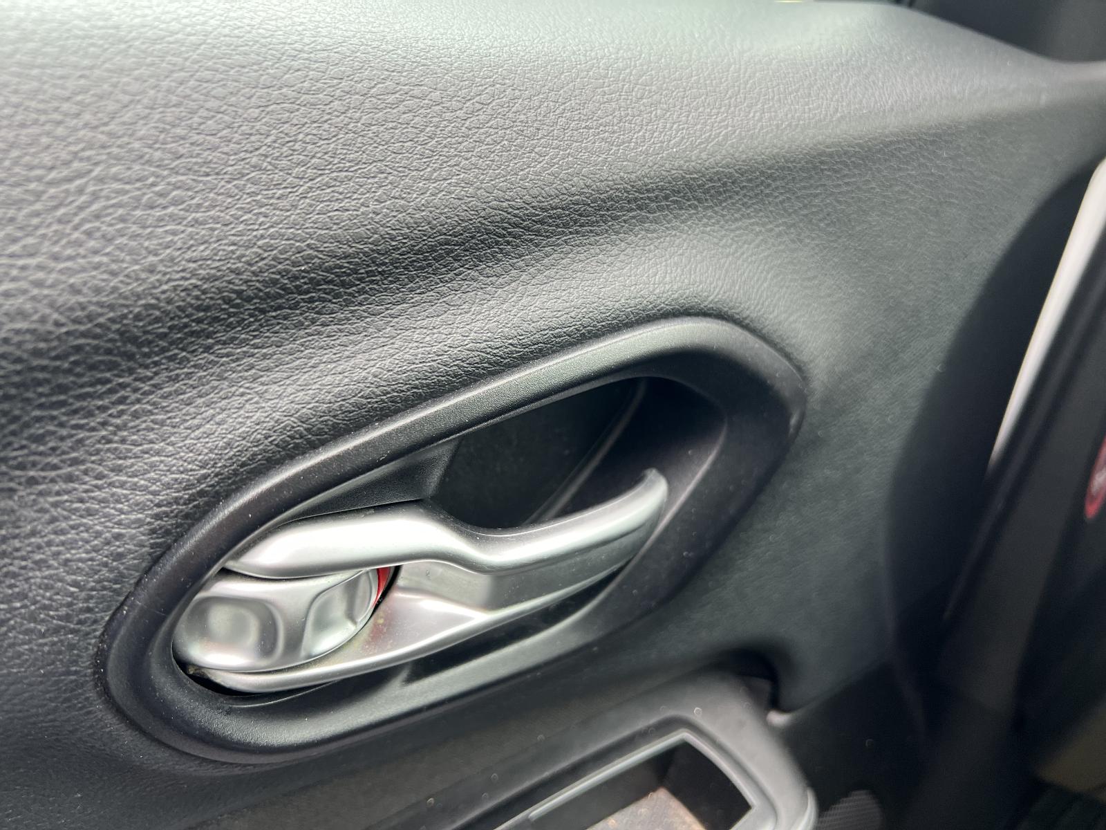 View Auto part Engine JEEP CHEROKEE 2014
