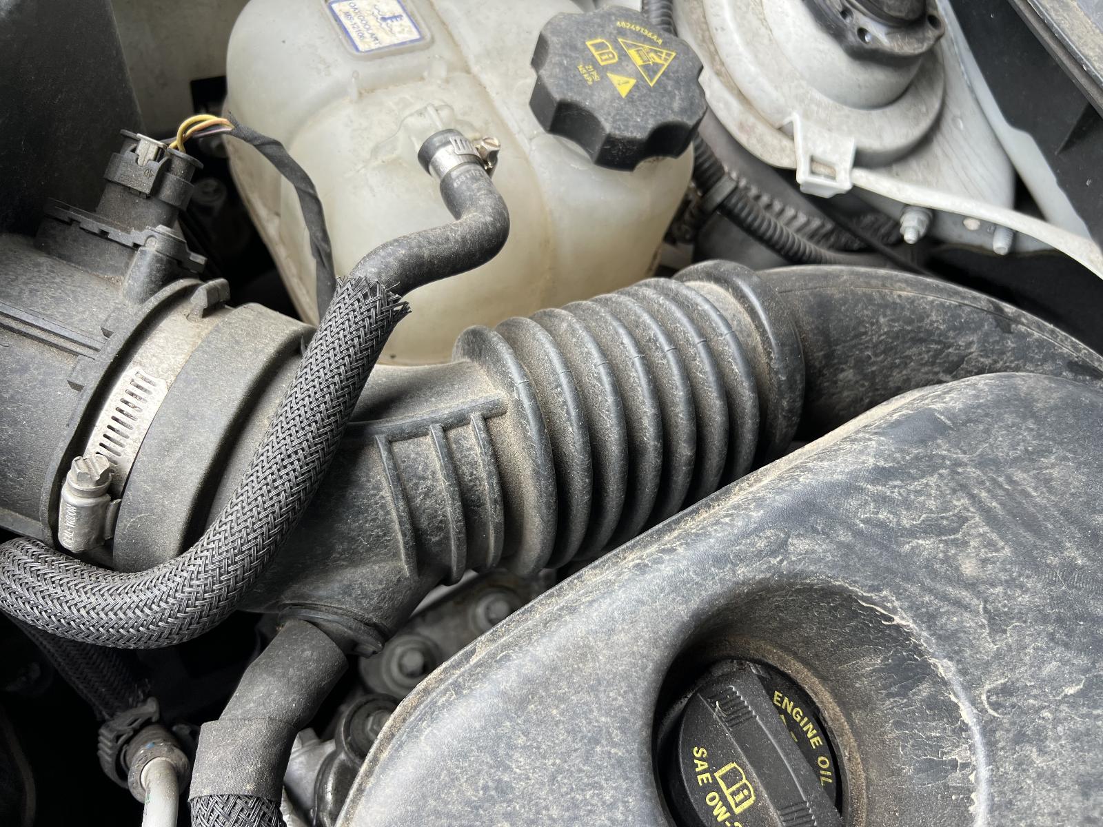View Auto part Engine JEEP CHEROKEE 2014