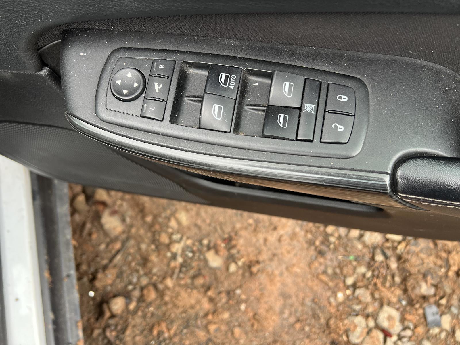 View Auto part Engine JEEP CHEROKEE 2014