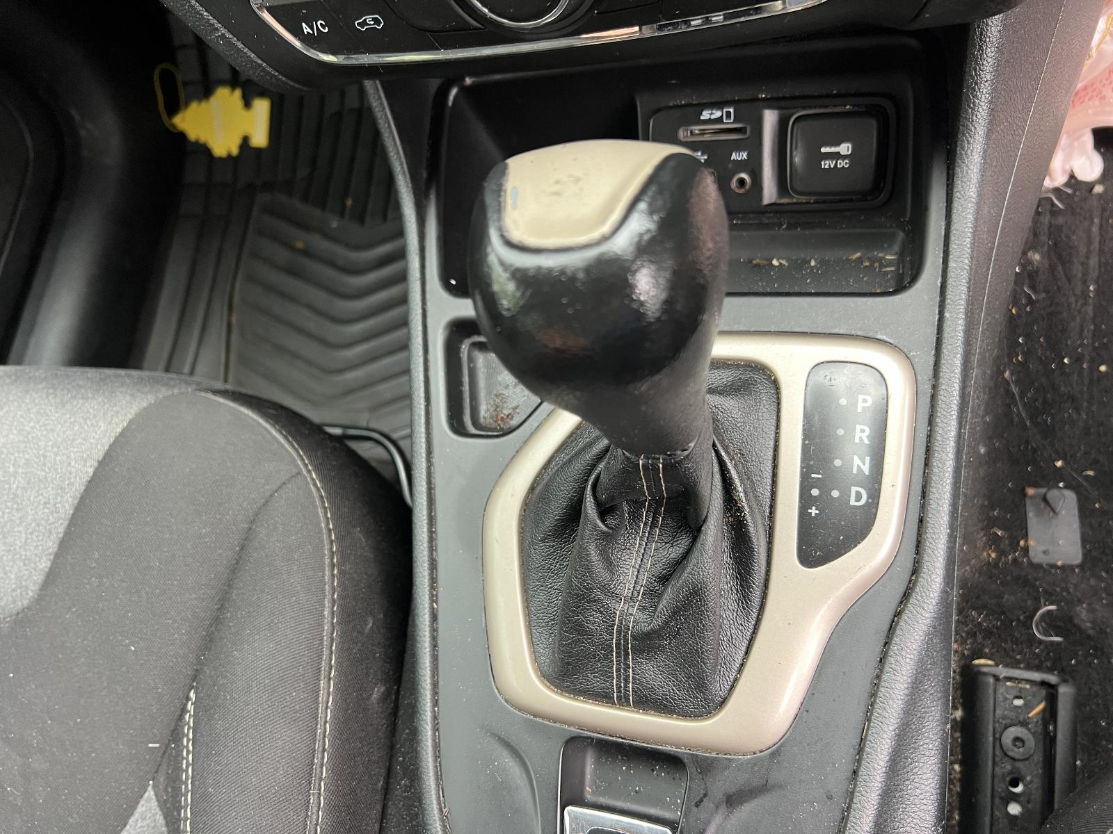 View Auto part Engine JEEP CHEROKEE 2014