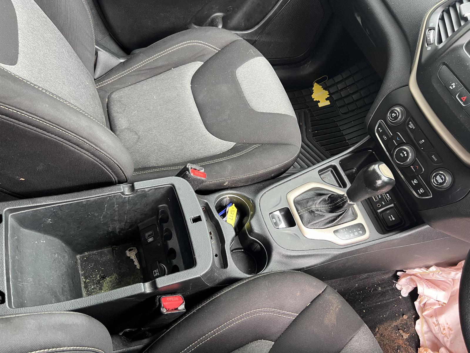 View Auto part Engine JEEP CHEROKEE 2014