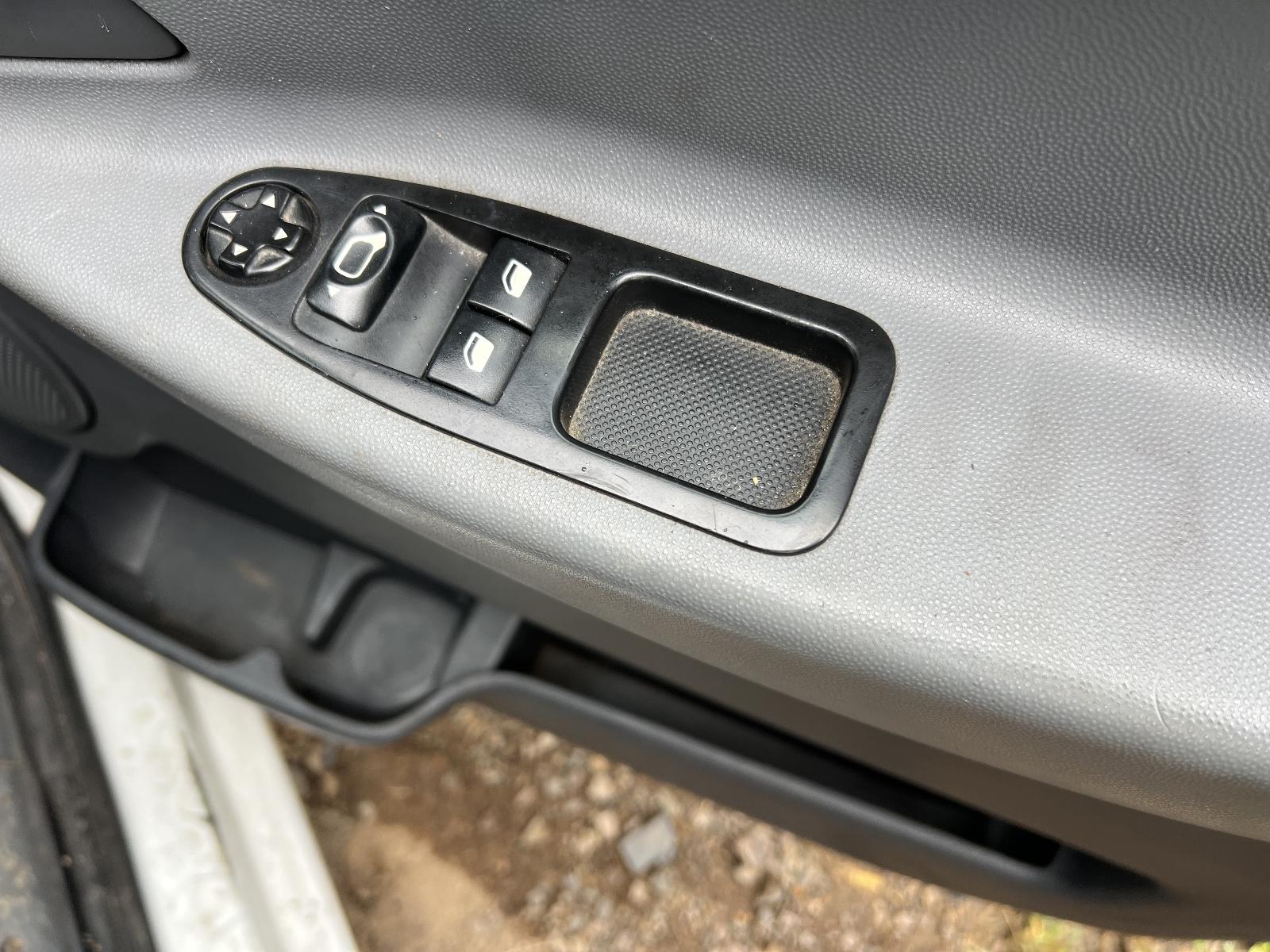 View FIAT SCUDO 2010 2 Door Van Breaking