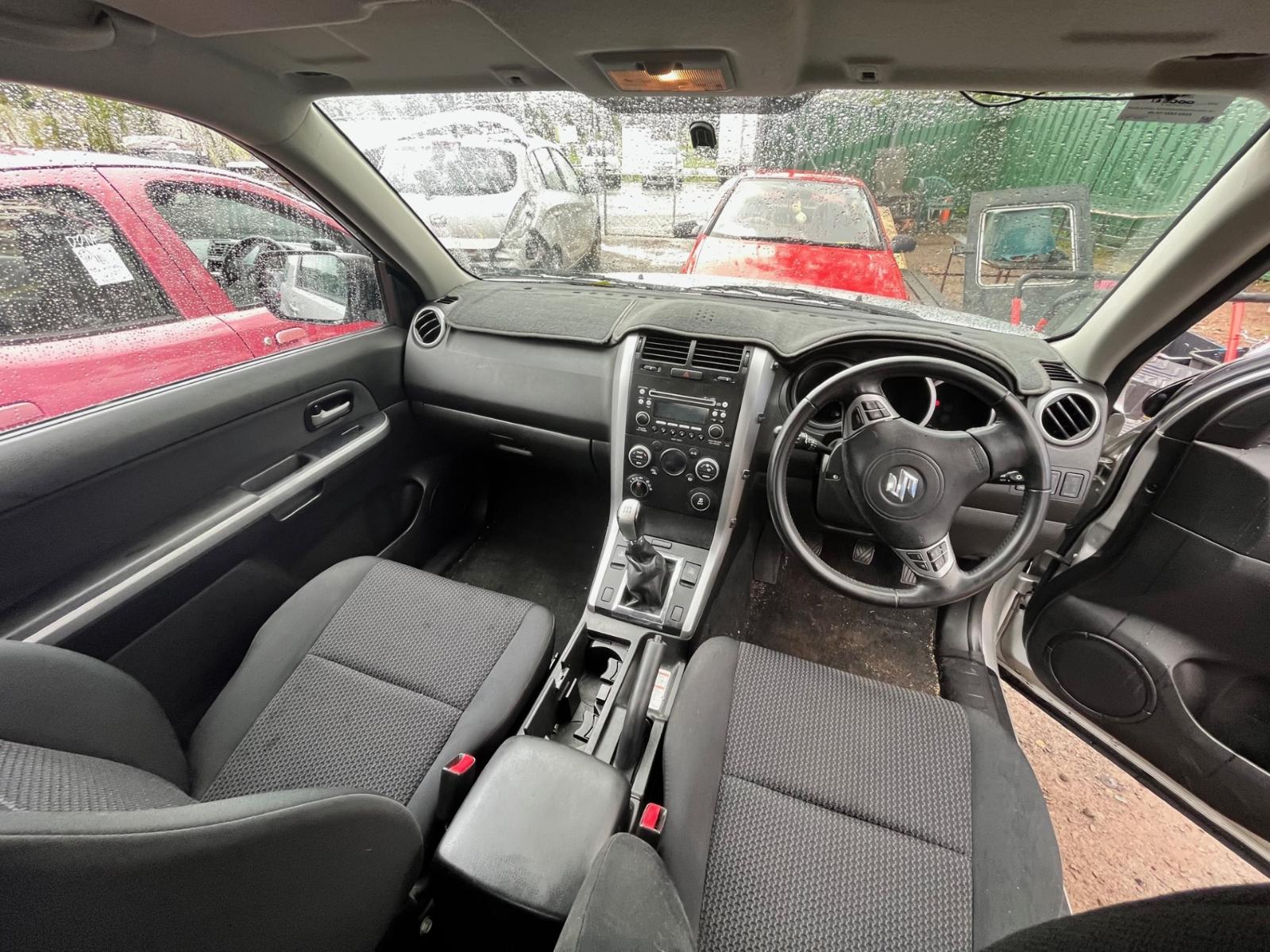 View Auto part Ignition W/ Key Suzuki Vitara 2013