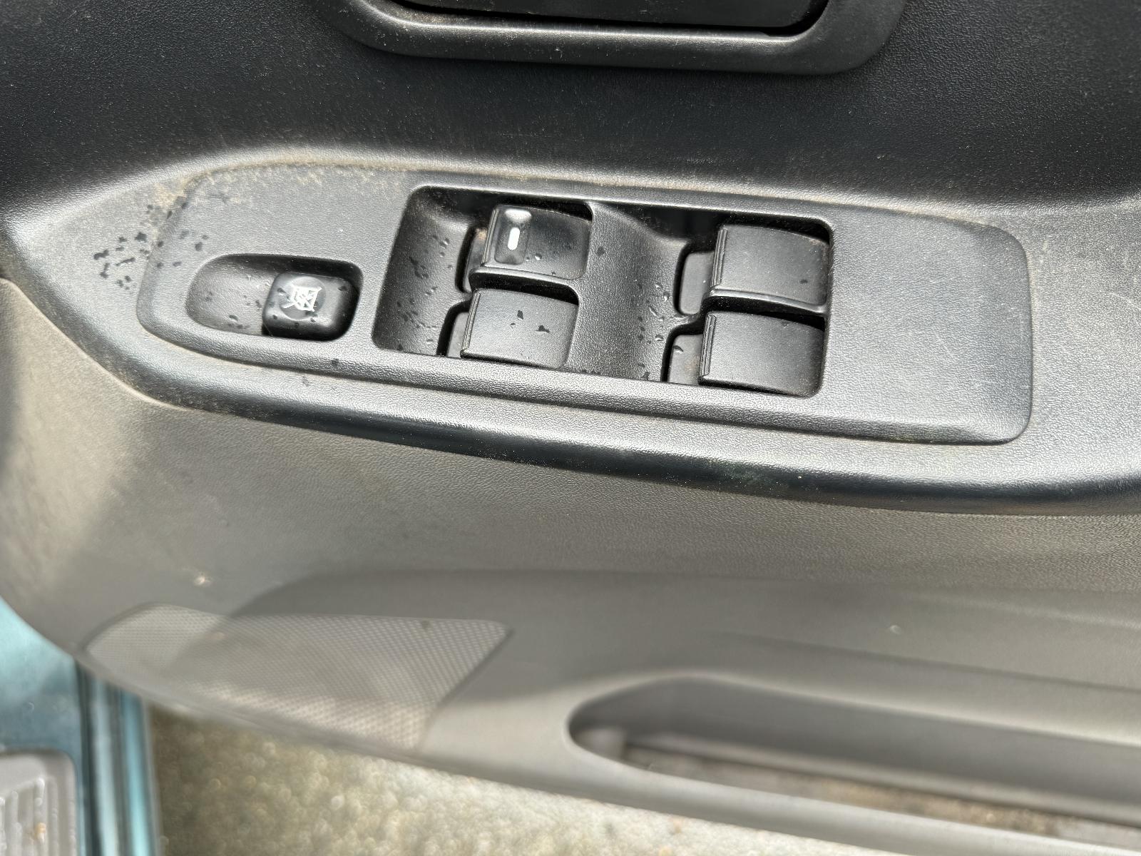 View Auto part Engine MITSUBISHI PAJERO 2004