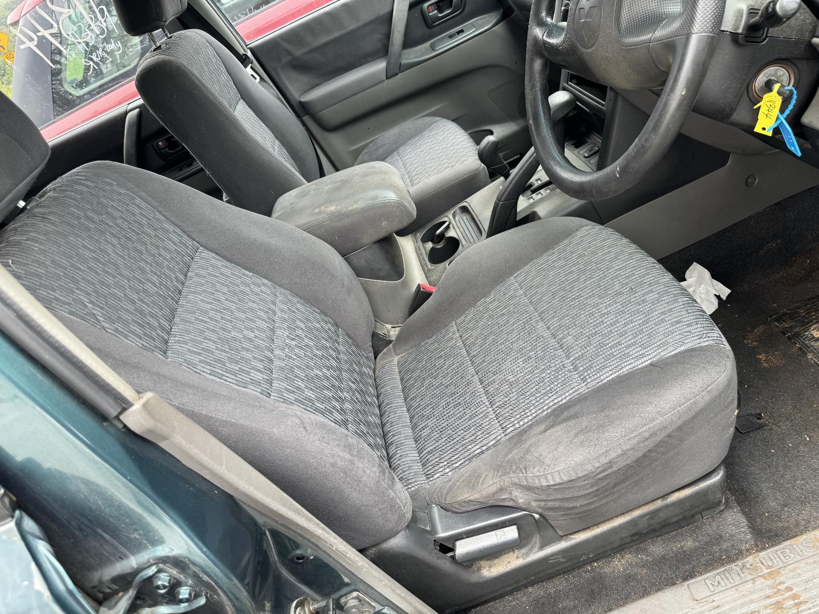 View Auto part Engine MITSUBISHI PAJERO 2004